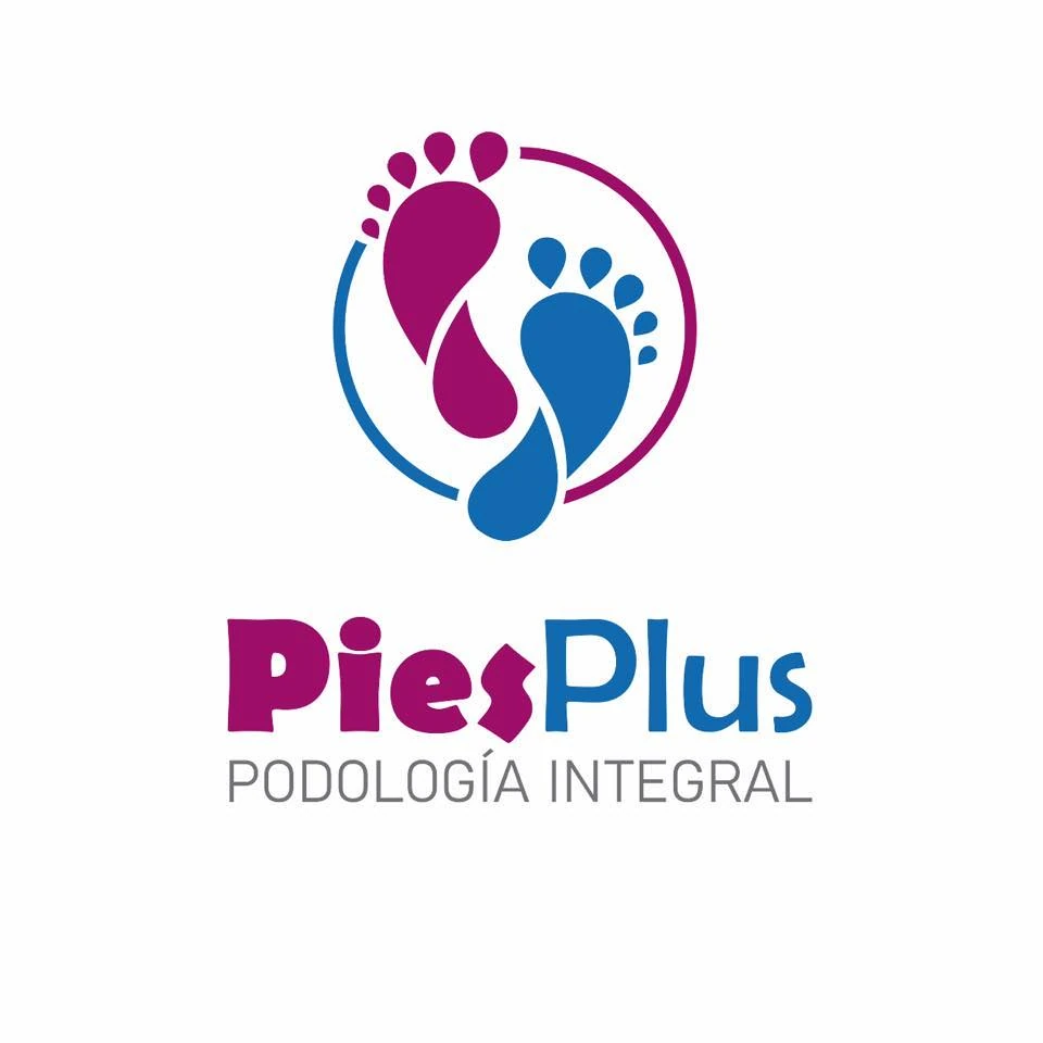 Pies Plus logo